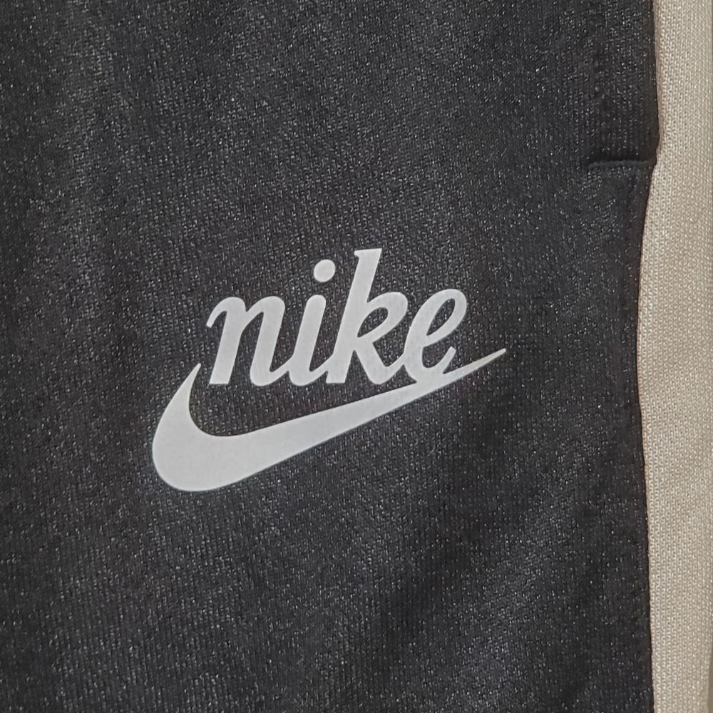 Nike Warm Up Pants Black and White Cropped Joggers Womens Size XS - Picture 2 of 6